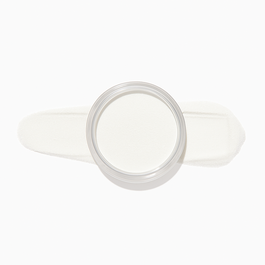 Vit – Cloud – En krämig vit nyans som ger en drömsk och tidlös manikyr och kompletterar din klassiska stil / dipping-pulver-powder-akryl-pulver – Högpigmenterat material för salonger – Nagelfärgvisning (nail swatch)