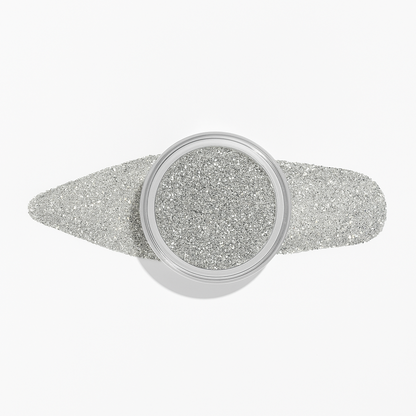 Silver – Fint, glittrande silverpulver som tillför en stjärnliknande glans / dipping-pulver-powder-akryl-pulver – Perfekt för festliga nageldesigner – Högpigmenterat material för salonger – Nagelfärgvisning (nail swatch)