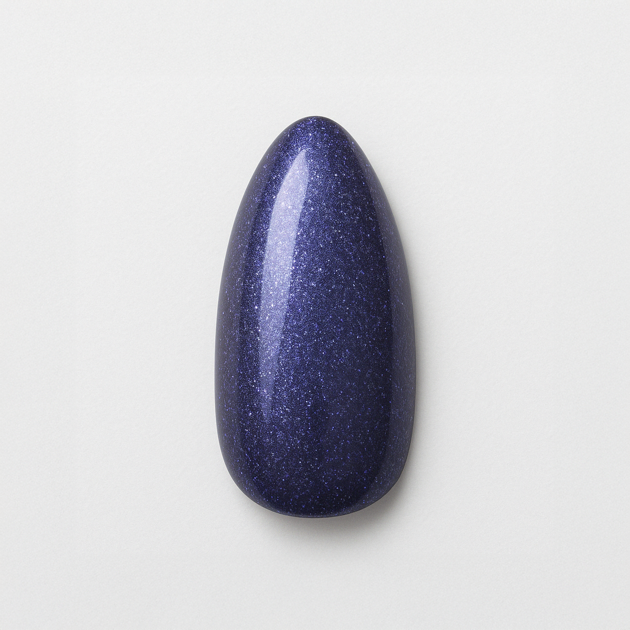 Mörkblå – Glittrande mörkblå nyans med djup, mystiskt skimmer / polygel – Högpigmenterat UV/LED-material för salonger – Nagelfärgvisning (nail swatch)