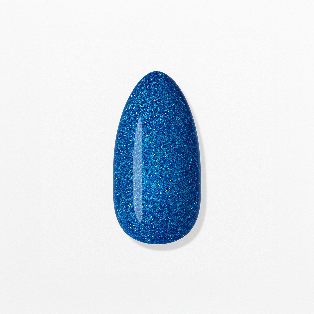 Koboltblå – Intensiv koboltblå nyans fylld med gnistrande glitter / polygel – Högpigmenterat UV/LED-material för salonger – Nagelfärgvisning (nail swatch)