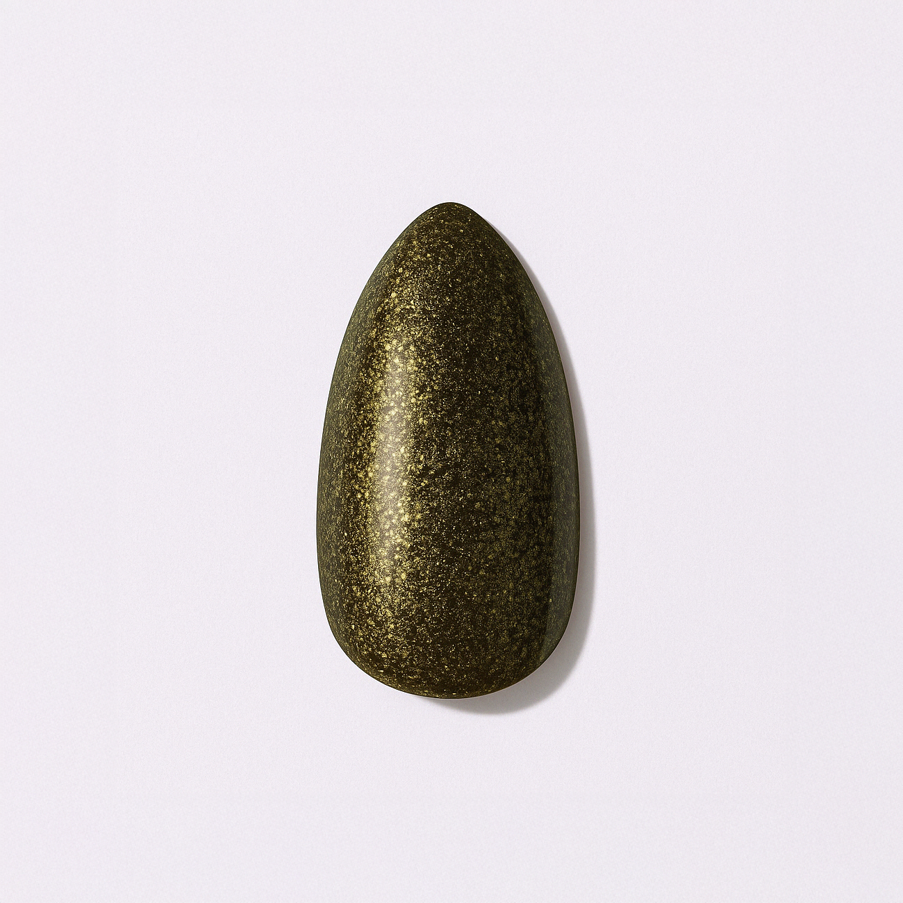 Olivgrön – Djupgrön nyans med metallisk glans och guldtoner / polygel – Högpigmenterat UV/LED-material för salonger – Nagelfärgvisning (nail swatch)