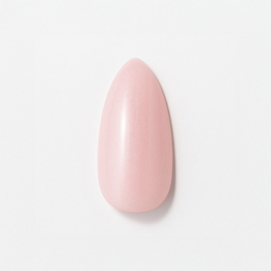 Pärlemorrosa – Mjuk pärlemorrosa nyans med silkeslen glans / polygel – Högpigmenterat UV/LED-material för salonger – Nagelfärgvisning (nail swatch)