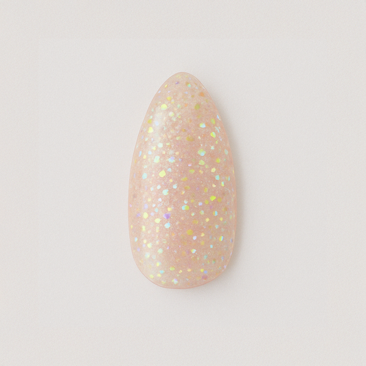 Persikoton – Skimrande persikotonad bas med iriserande glitter i regnbågens färger / polygel – Högpigmenterat UV/LED-material för salonger – Nagelfärgvisning (nail swatch)